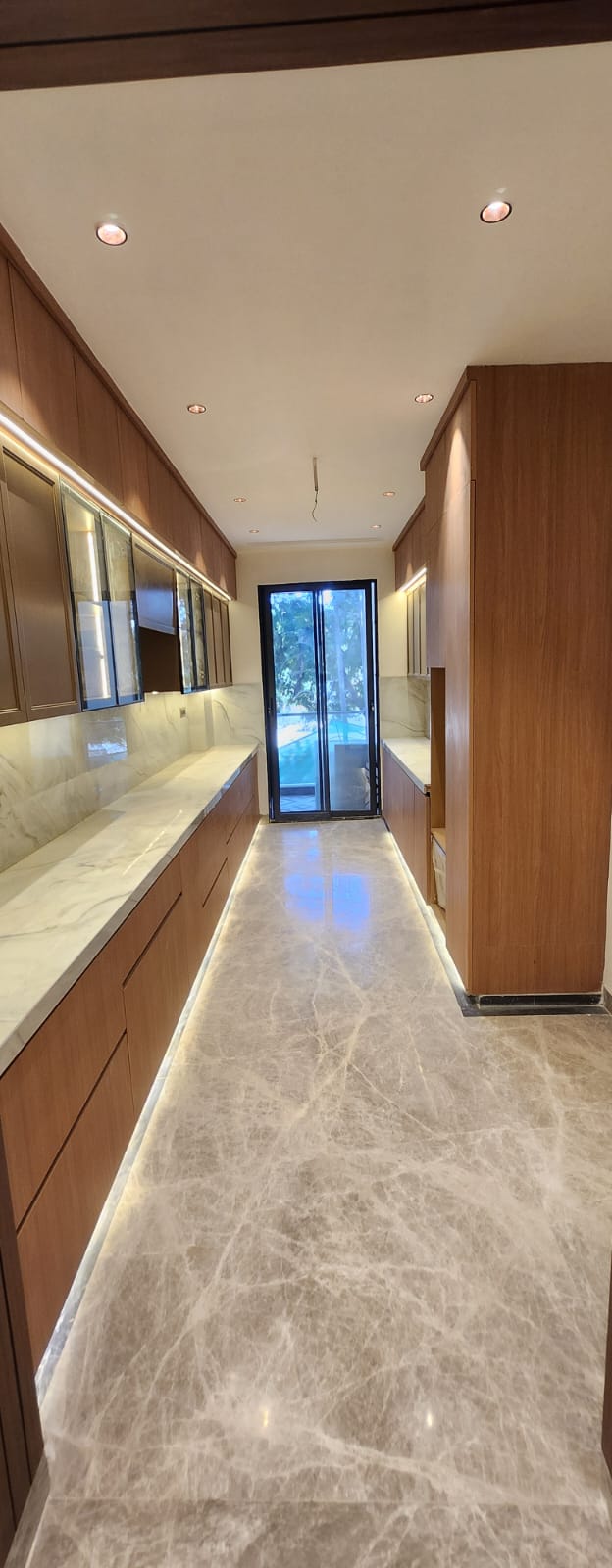 4 BHK builder floor - Image 10