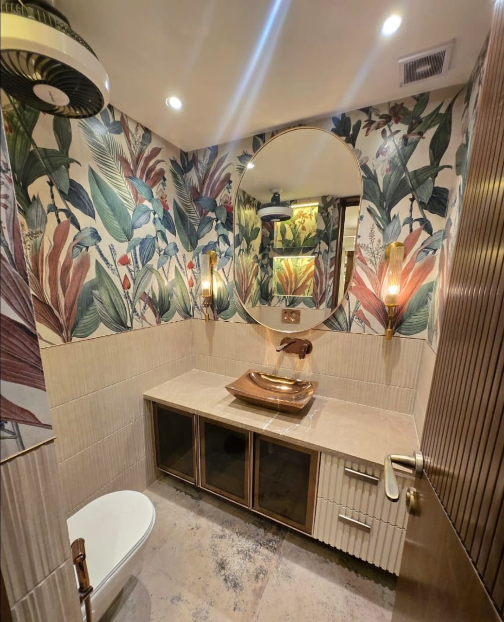 Spacious 4 BHK Builder Floor - Image 7