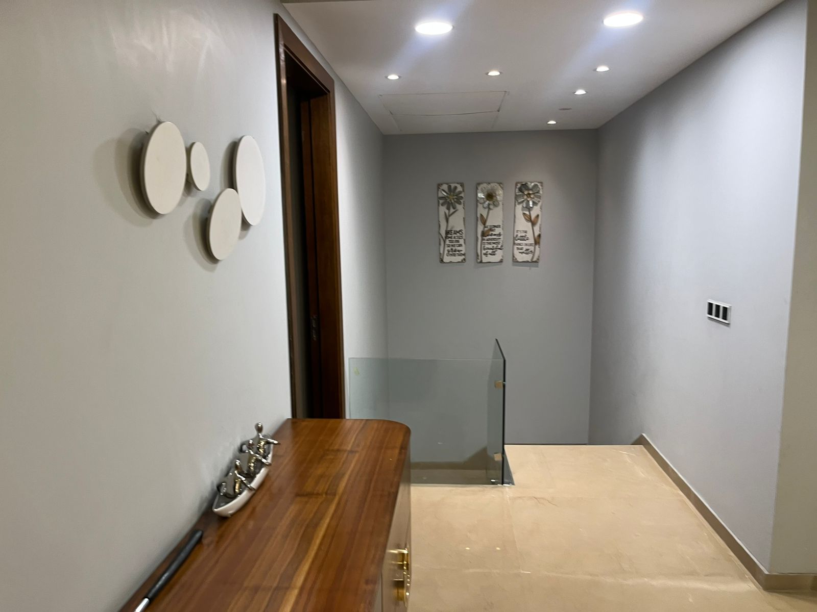 4 BHK builder floor - Image 6