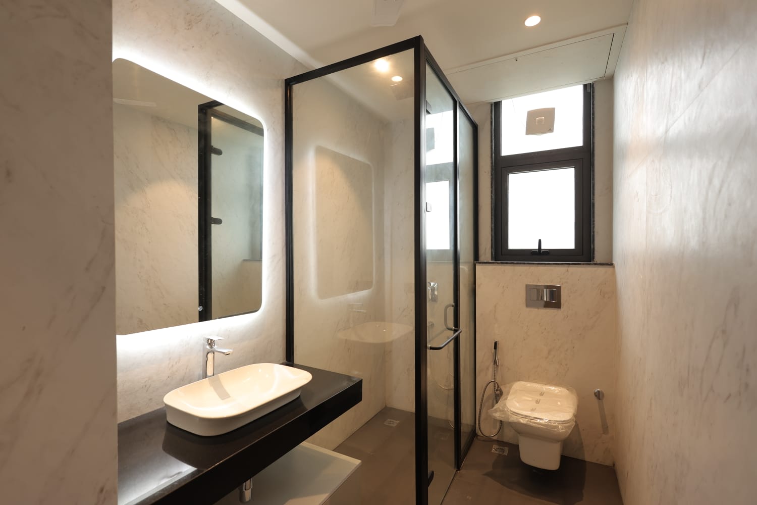 4 BHK builder floor - Image 11