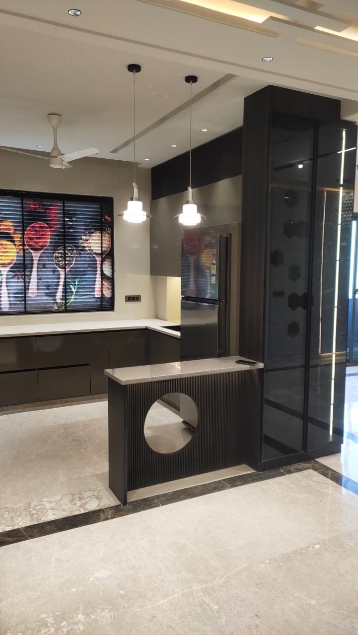 4 BHK builder floor - Image 14