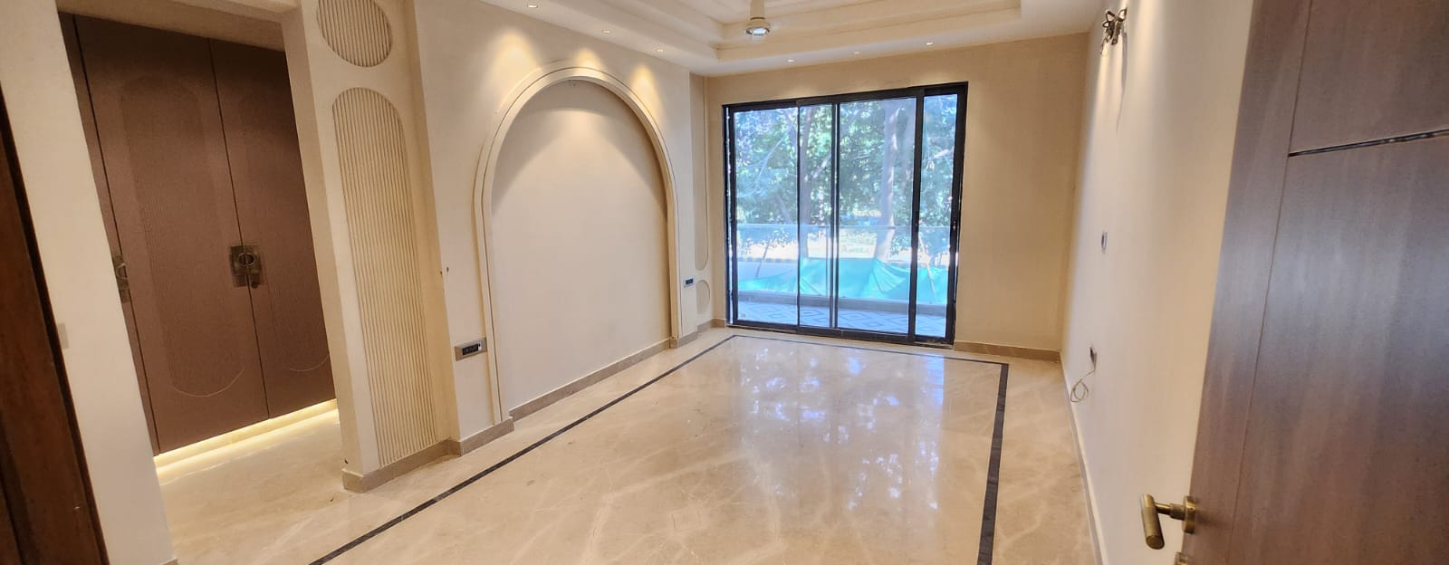 4 BHK builder floor - Image 11