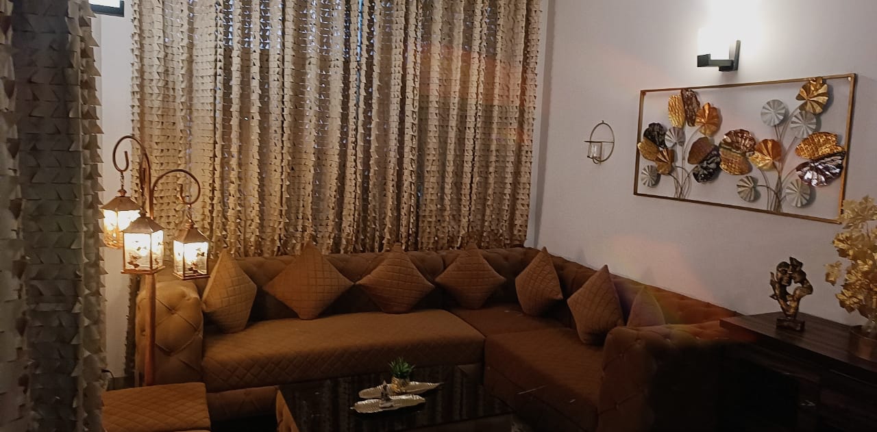 3 BHK builder floor - Image 16