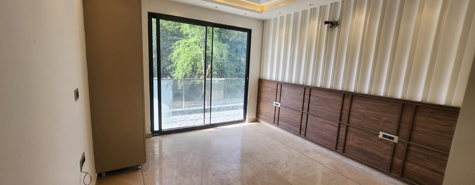 4 BHK builder floor - Image 6