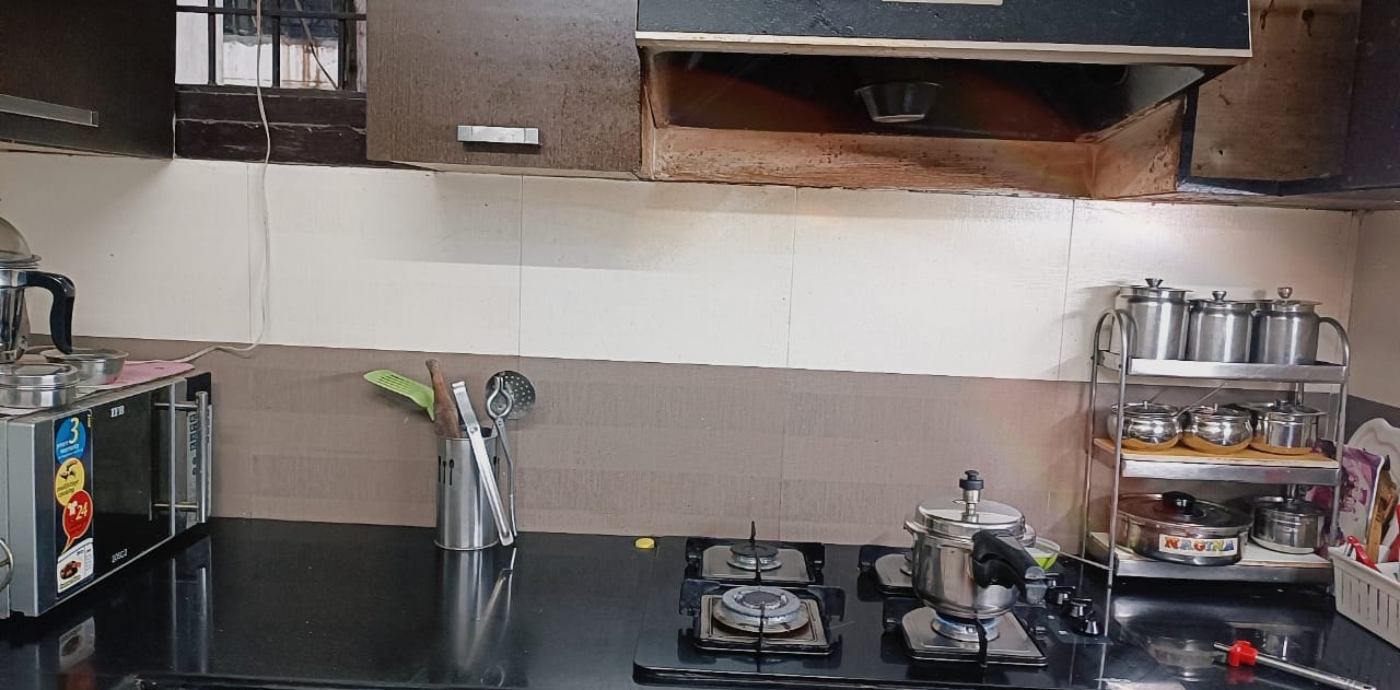 3 BHK builder floor - Image 14