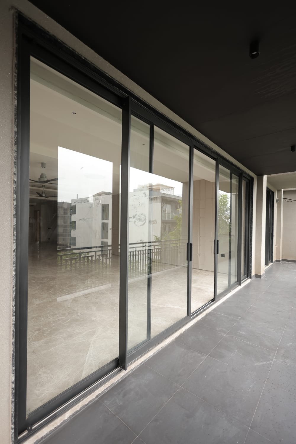 4 BHK builder floor - Image 8