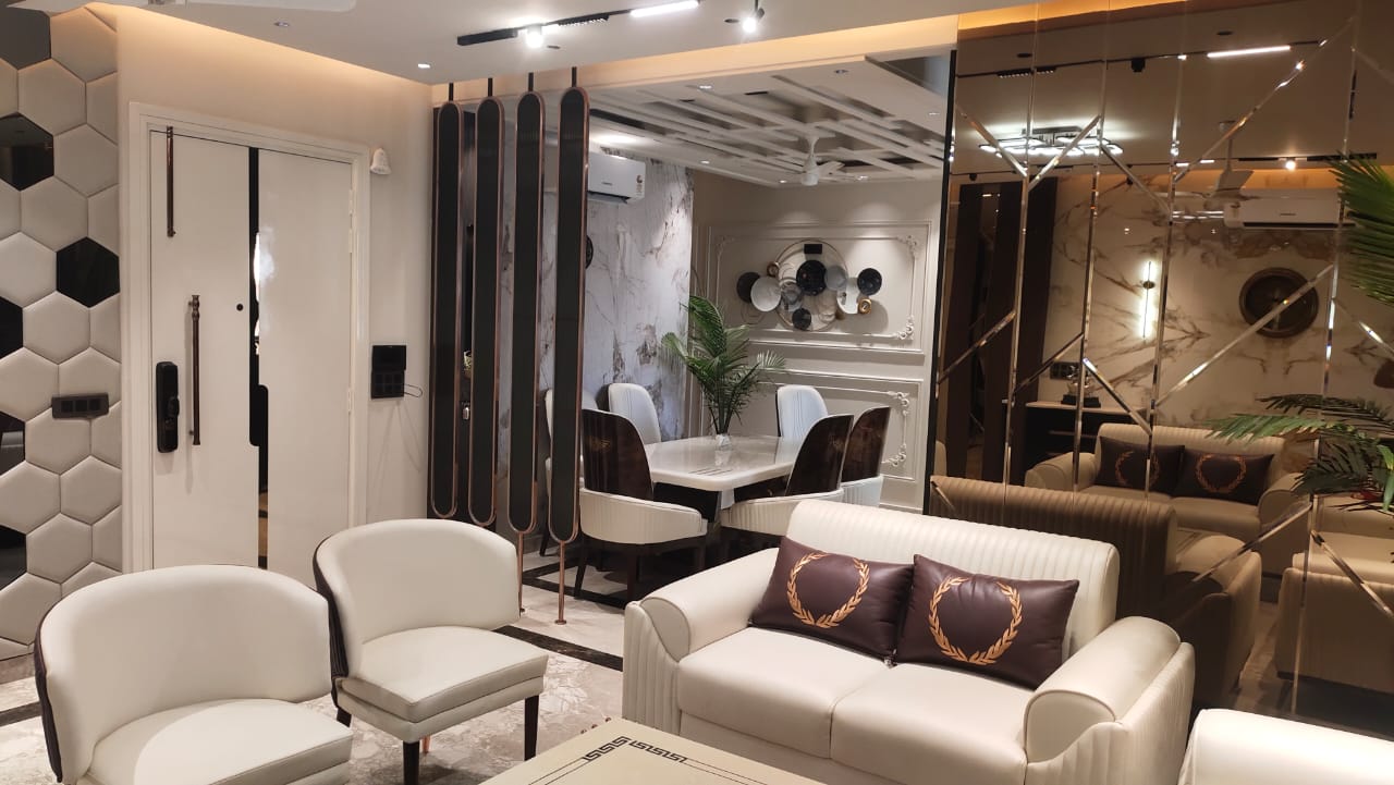 4 BHK builder floor - Image 5