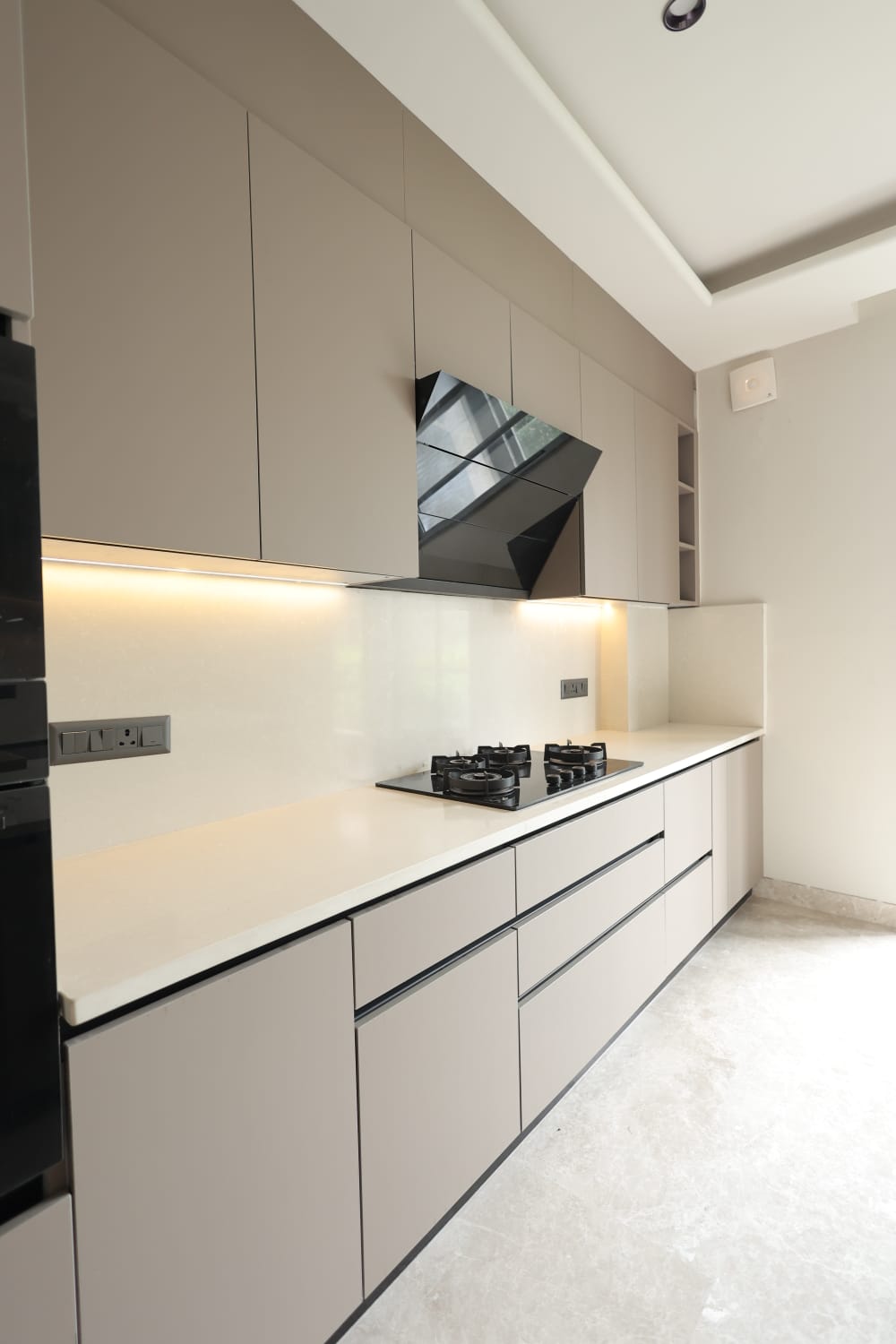 4 BHK builder floor - Image 5