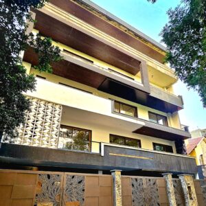 Spacious 4 BHK Luxury Builder Floor