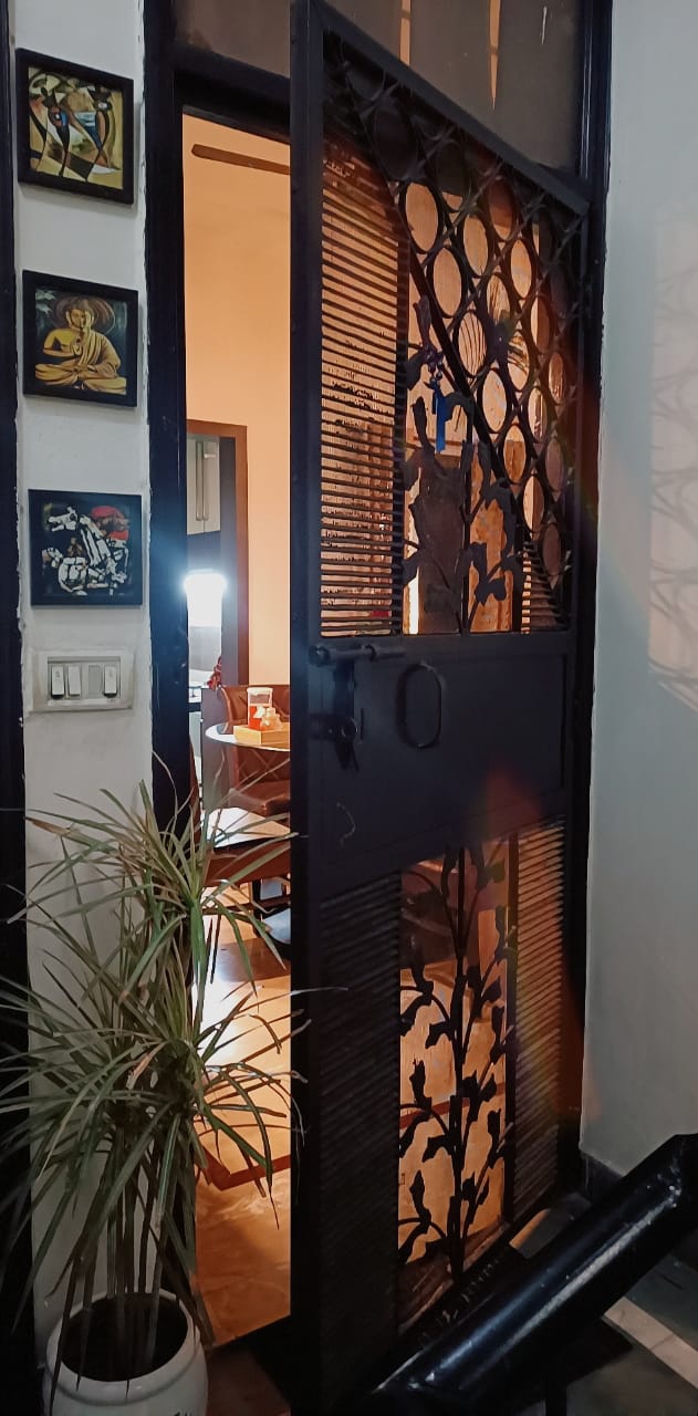 3 BHK builder floor - Image 9