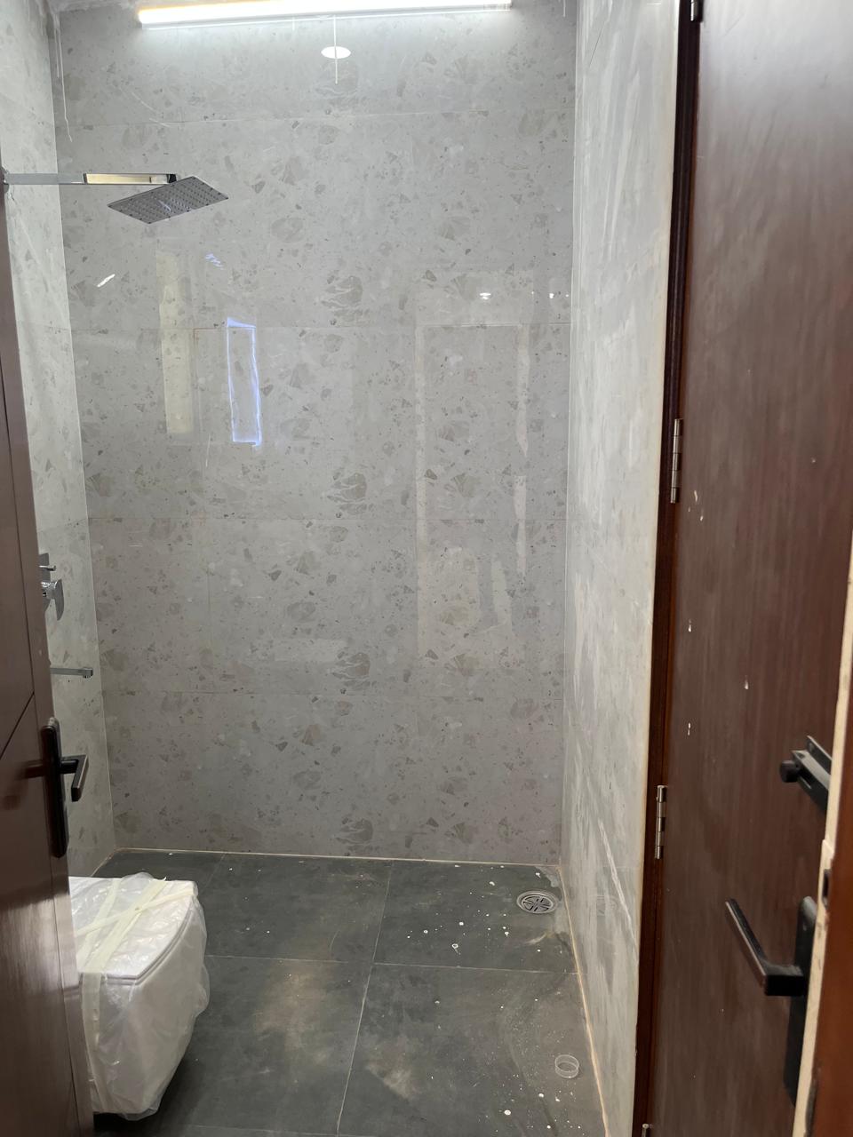 4 BHK builder floor - Image 22