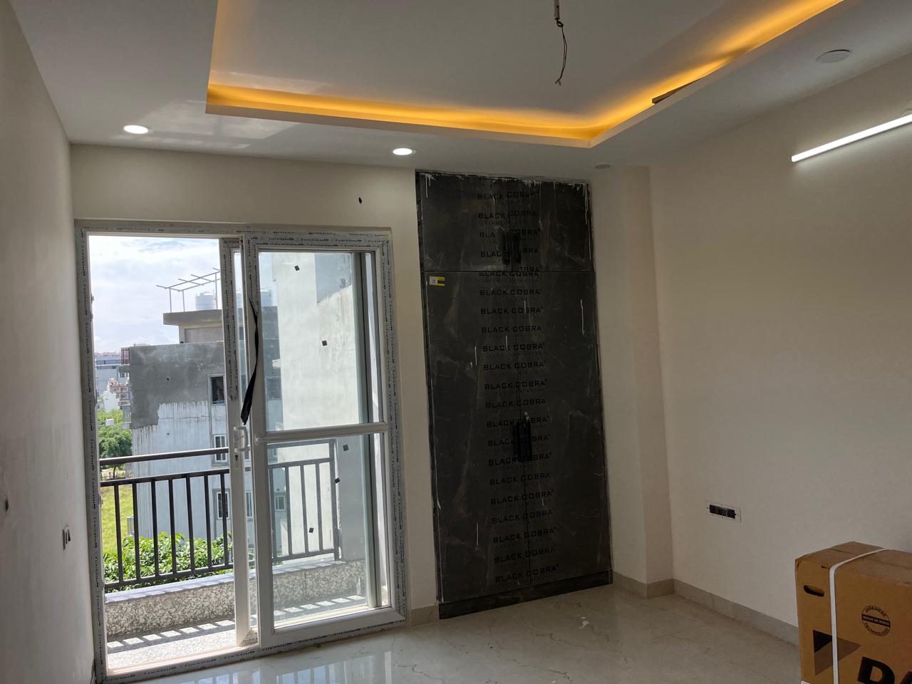 4 BHK builder floor - Image 21